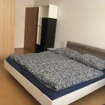 Moonstreet Братислава
